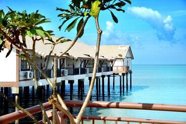 هتل Grand Lexis Port Dickson