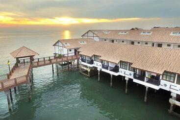 هتل Grand Lexis Port Dickson