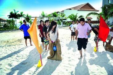 هتل Grand Lexis Port Dickson