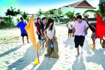 هتل Grand Lexis Port Dickson