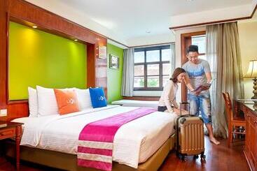 هتل Grand Lexis Port Dickson