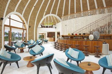Holiday Inn Resort Kandooma Maldives   Kids Stay & Eat Free And Dive Free For Certified Divers For A - Kandoomaafushi