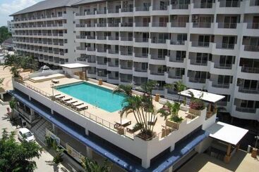 هتل Jomtien Plaza Residence