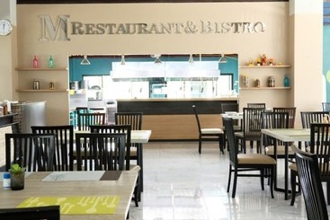 هتل Jomtien Plaza Residence