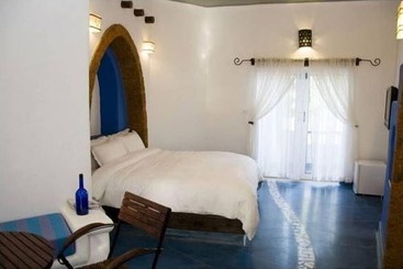 هتل Mykonos Blu