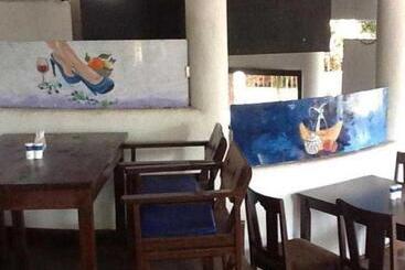 هتل Mykonos Blu