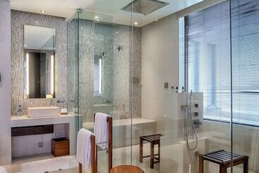 هتل Park Hyatt Ningbo Resort & Spa