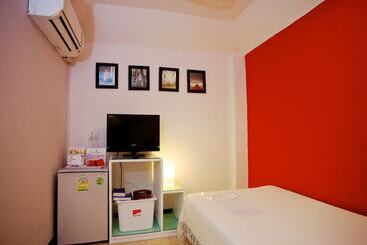 هتل Prince House