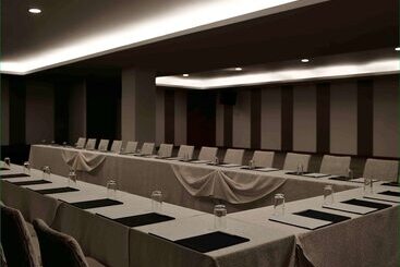 هتل Pullman Kuching