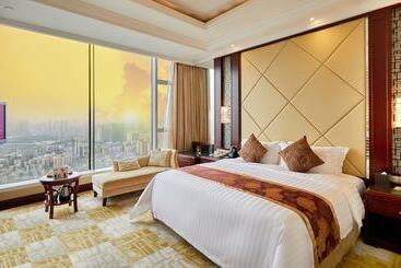 Soluxe Hotel Guangzhou