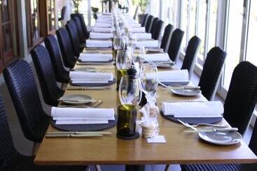 هتل Spicers Vineyards Estate