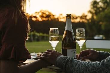 هتل Spicers Vineyards Estate