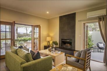 هتل Spicers Vineyards Estate