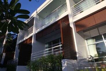 هتل The Park Samui