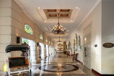 The Phoenix Hotel Yogyakarta Handwritten Collection