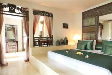 هتل Villa Mathis