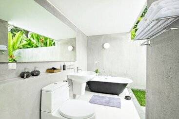 Mayaloka Villas