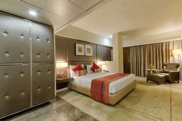 Quality Hotel Dv Manor