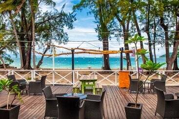 استراحتگاه Sutera Sanctuary Lodges At Manukan Island