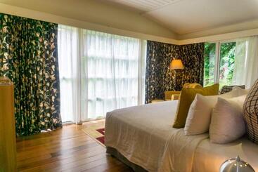 استراحتگاه Sutera Sanctuary Lodges At Manukan Island