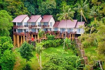 استراحتگاه Sutera Sanctuary Lodges At Manukan Island