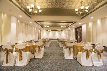 هتل The Fern, Jaipur
