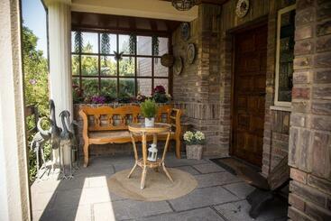 הוסטל Finca Lebrel