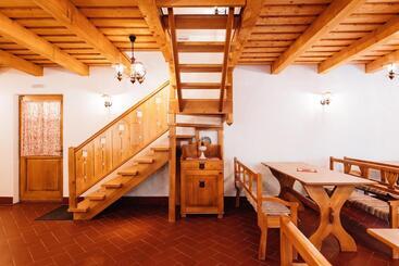 پانسیون Lolo Park Resort