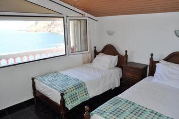 تختخواب و صبحانه Cecília S House