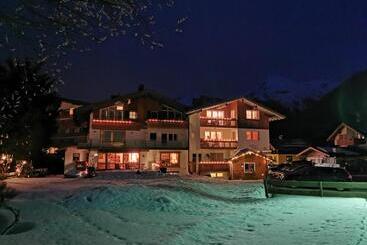 هاستل Gästehaus Thaler