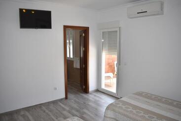 هاستل Iznájar Suites
