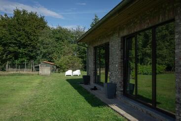 Au Petit Canteleu   Bed & Breakfast