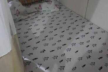 هتل کپسول Sleepadz   Capsule Beds Dormitel In Magsaysay Ave Naga