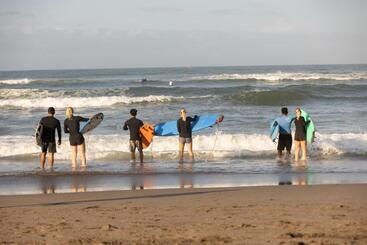 Zentiga Surf Hostel