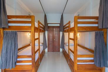 Zentiga Surf Hostel