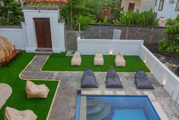 Zentiga Surf Hostel