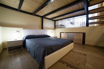 تختخواب و صبحانه Sunset Loft
