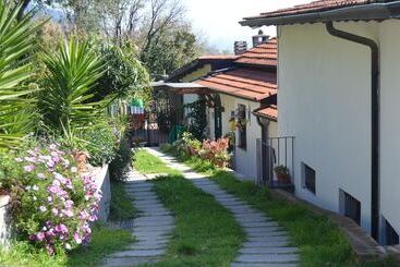 تختخواب و صبحانه La Castellana Una Finestra Sul Mare  Air Conditioned