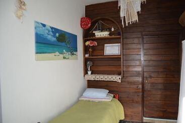 تختخواب و صبحانه La Castellana Una Finestra Sul Mare  Air Conditioned