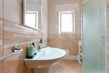 تختخواب و صبحانه Montellinos Suite Tortora