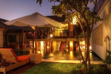 پانسیون Narisha Guesthouse