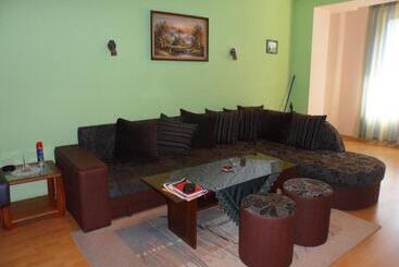 Privates, Schönes Und Grosses Appartement In Goldstrand