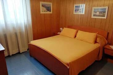 پانسیون Paradiso In Campagna B&b