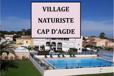 تختخواب و صبحانه Chambres D Hotes Naturiste, Village Naturiste Cap D Agde, Draps, Serviette, Café, Menage Inclus En F