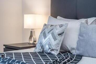 تختخواب و صبحانه Suites @ Portarade