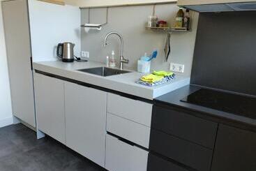 پانسیون Logement De School Middelburg