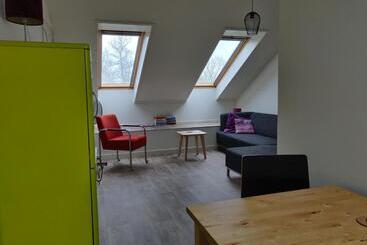 پانسیون Logement De School Middelburg