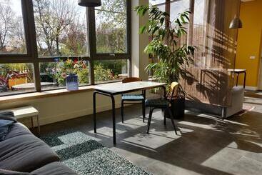 پانسیون Logement De School Middelburg