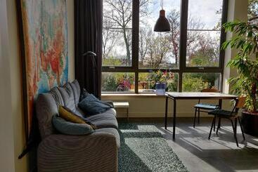پانسیون Logement De School Middelburg