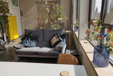 پانسیون Logement De School Middelburg